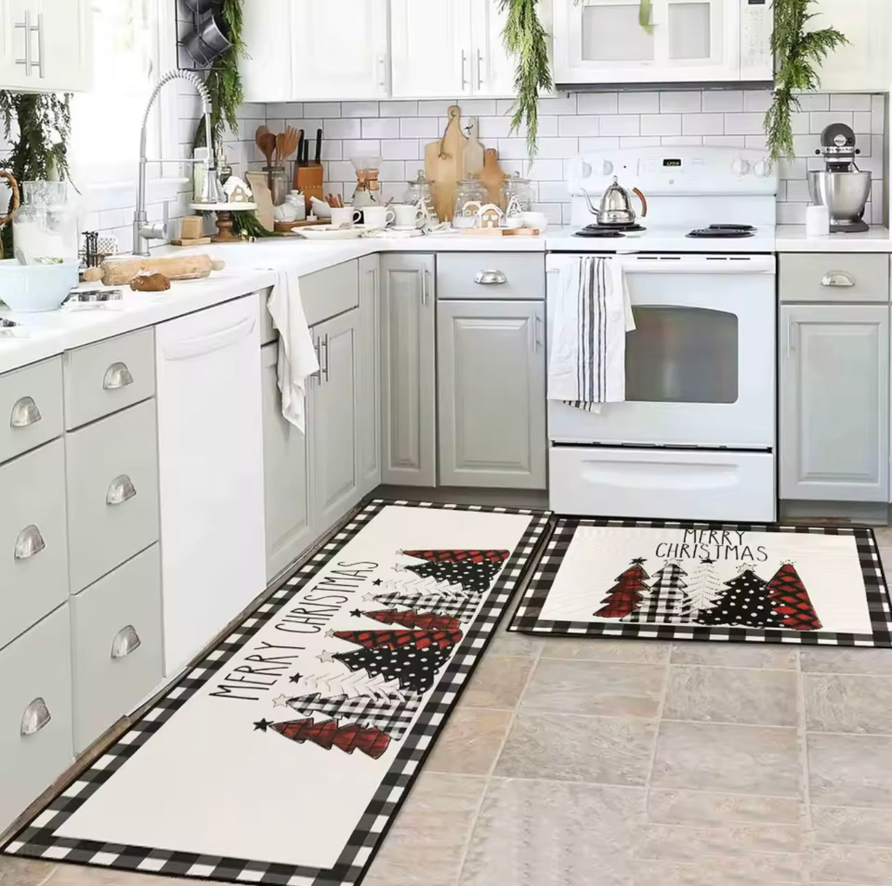 Zenora Cozy Plaid Christmas Tree Floor Mat