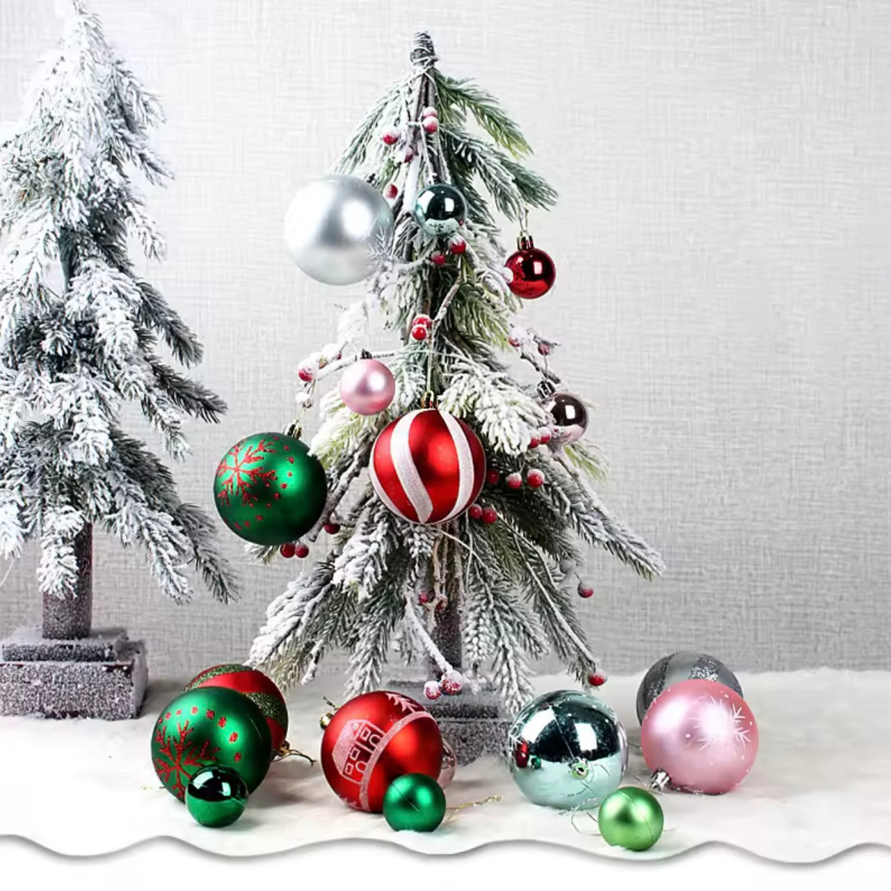 Zenora 44pcs Christmas Ball Hanging Ornaments
