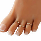 3-Piece Golden Toe Ring Set — Minimal Intertwined Design