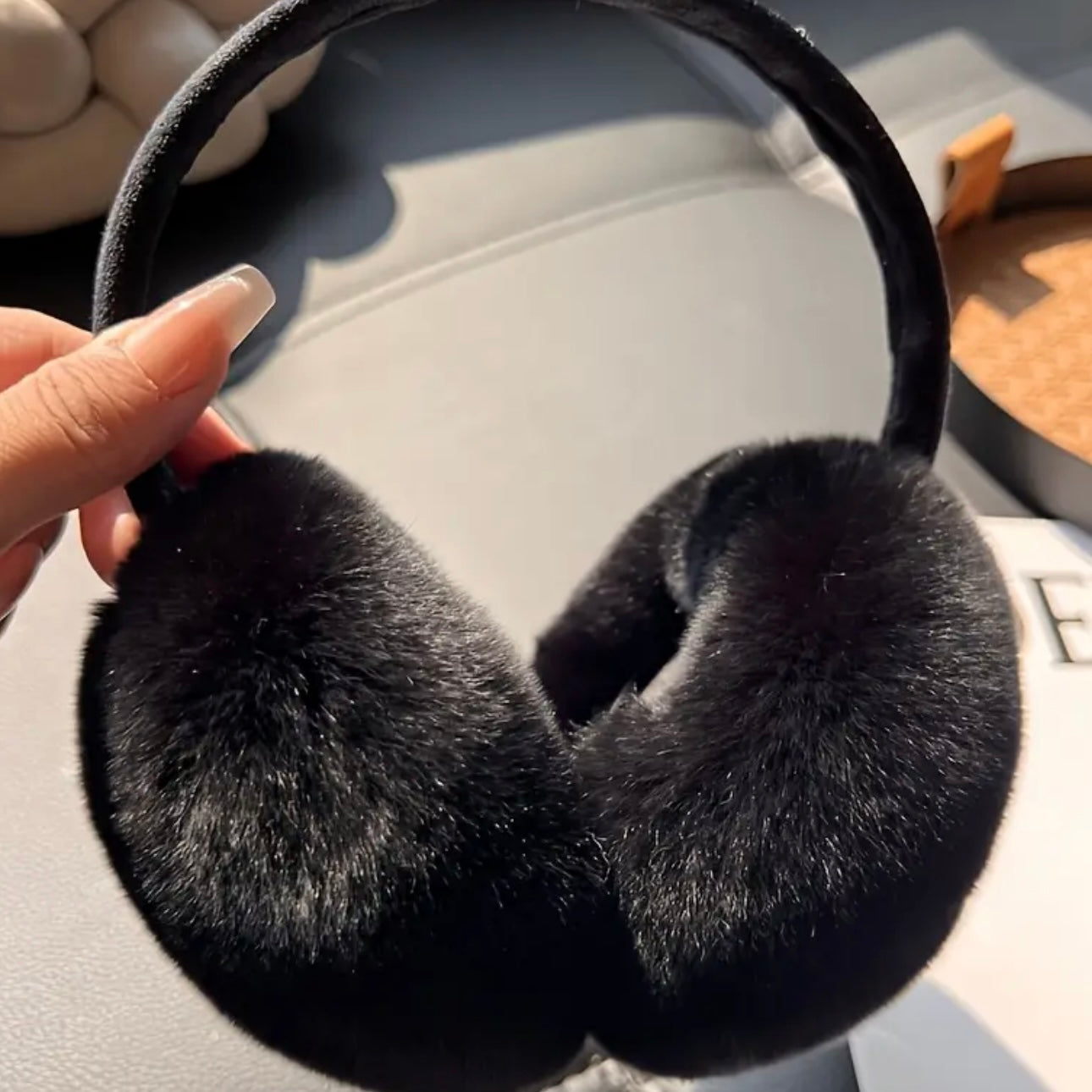 Men’s & Women’s Plush Ultra-Warm Foldable Ear Muffs