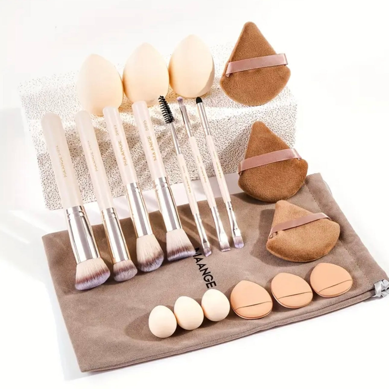 Zenora MAANGE 7pcs Makeup Brush & 12pcs Puff Set with Felt Bag