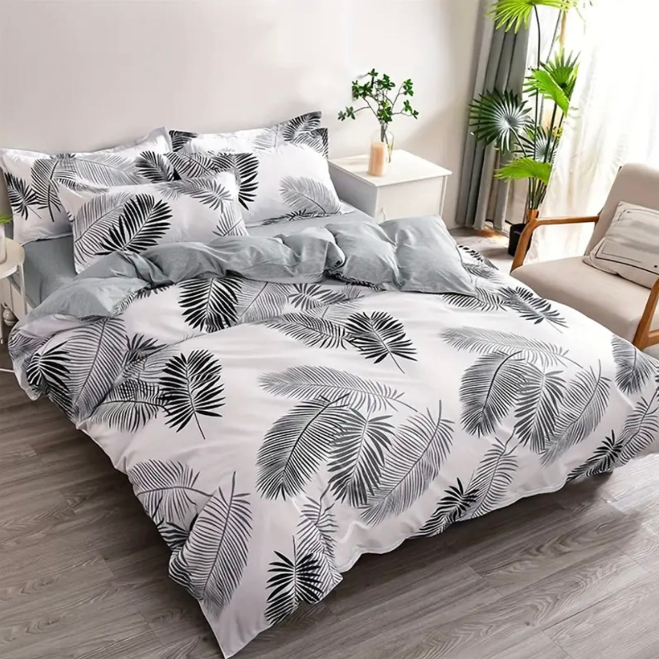 Zenora 4-Piece Thickened Leaf Print Duvet Cover Set