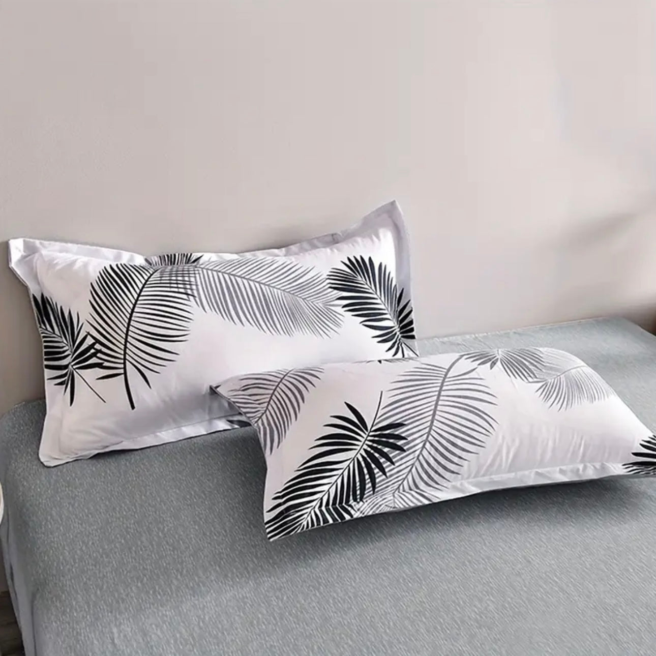 Zenora 4-Piece Thickened Leaf Print Duvet Cover Set