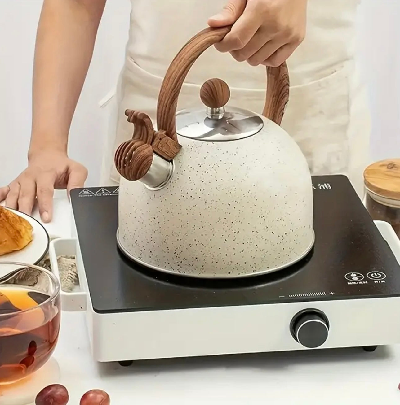 Zenora 2.5L Stainless Steel Whistling Kettle