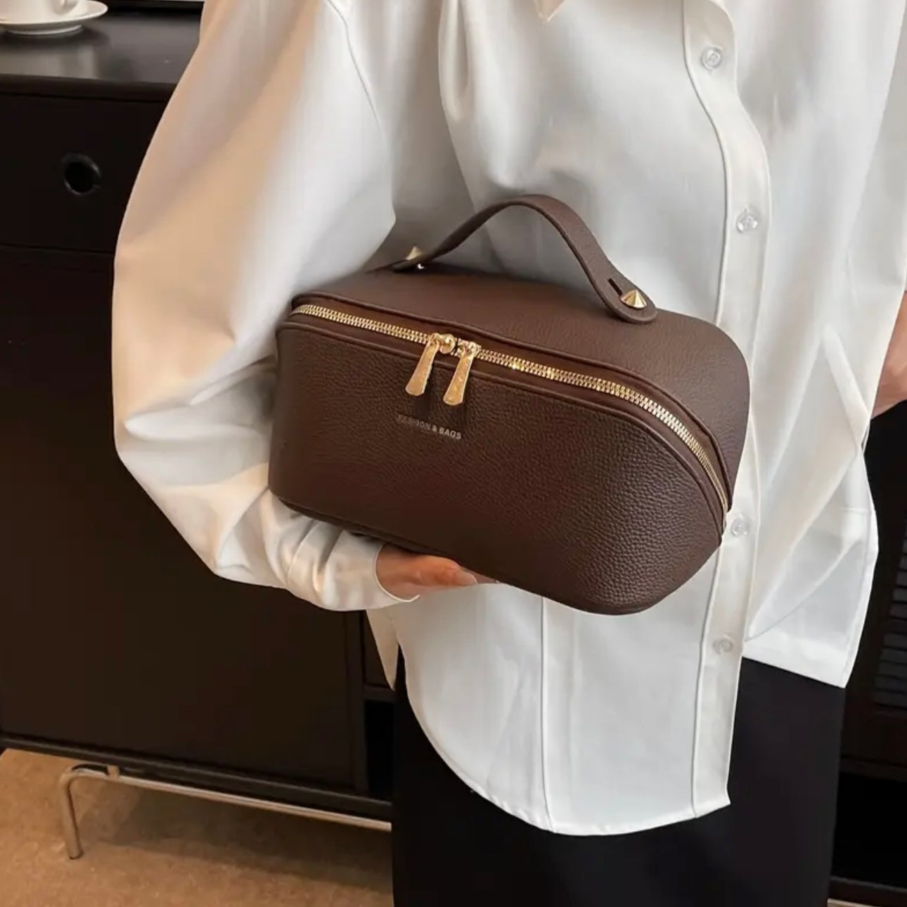 Zenora Large Synthetic Leather Travel Makeup Bag