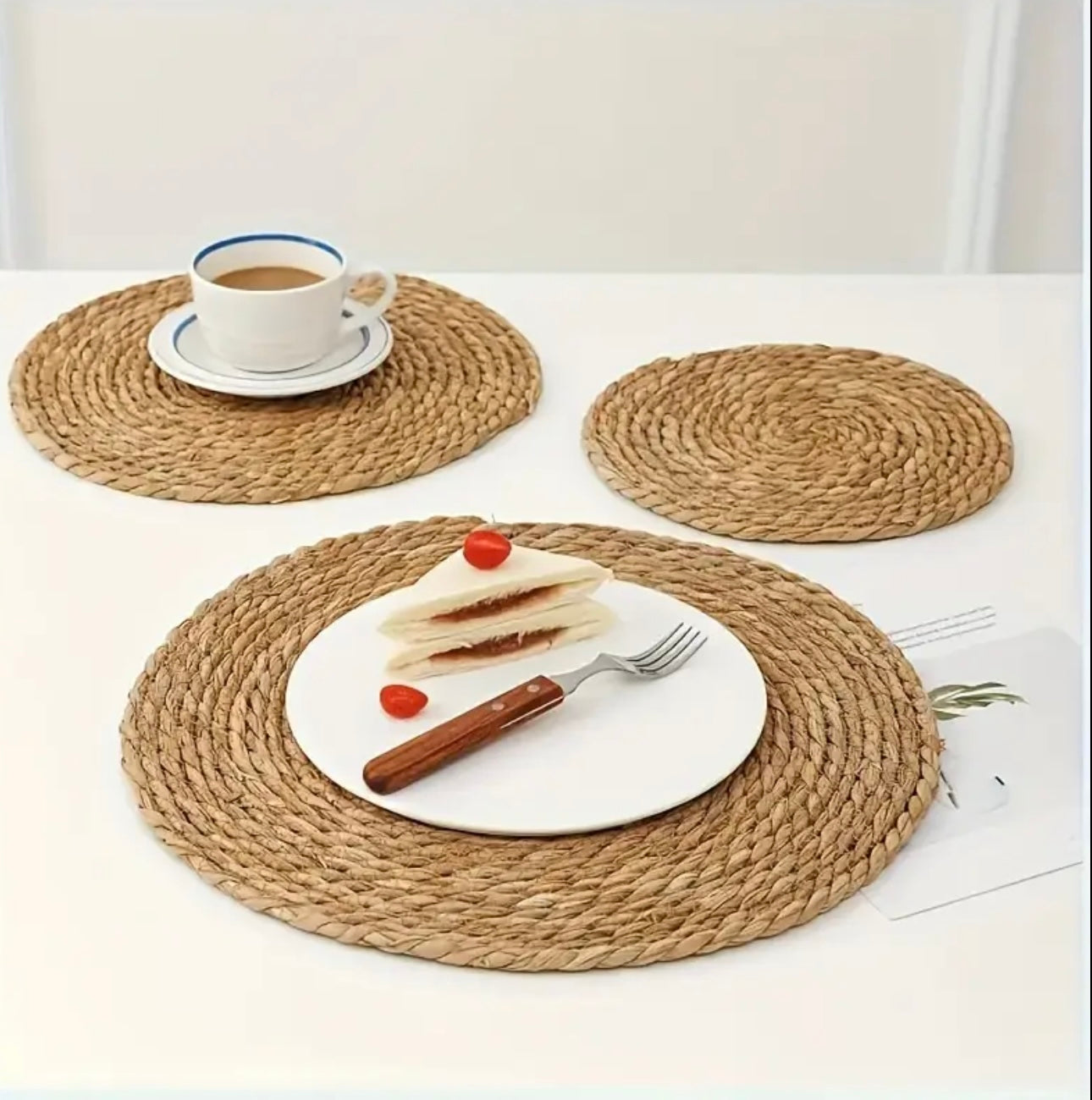 Zenora 10-Piece Natural Wheat Straw Placemat Set