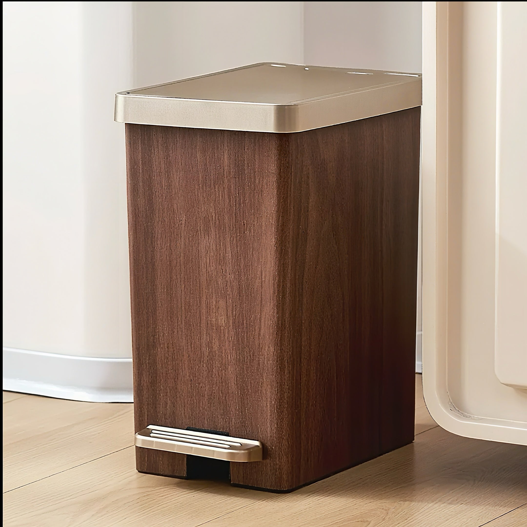 Zenora Large Capacity Step Trash Can