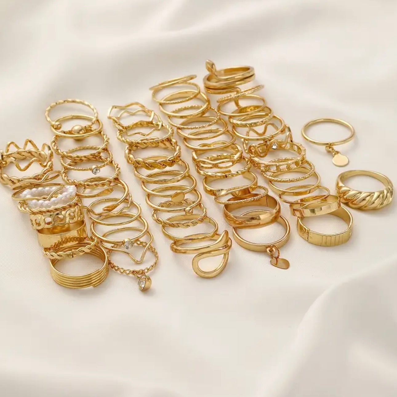 Serpentine Éclat 54-Piece Stackable Ring Set