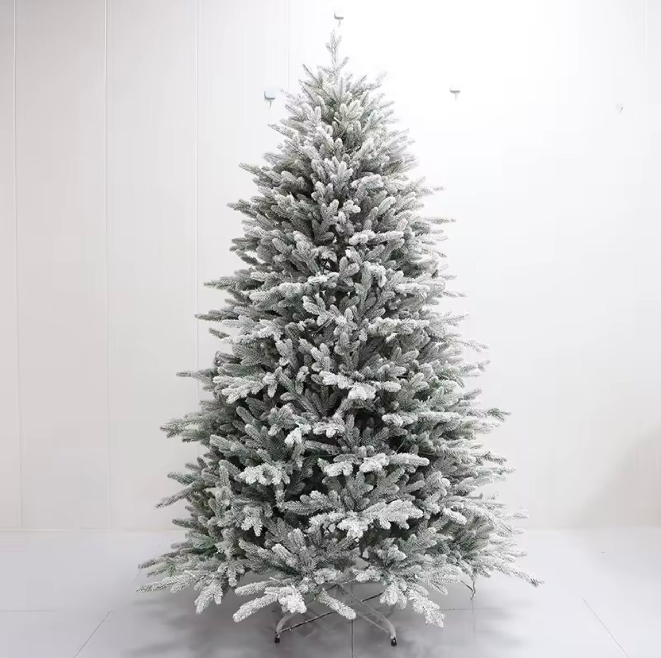 Zenora Pre-Lit Snow Flocked Christmas Tree