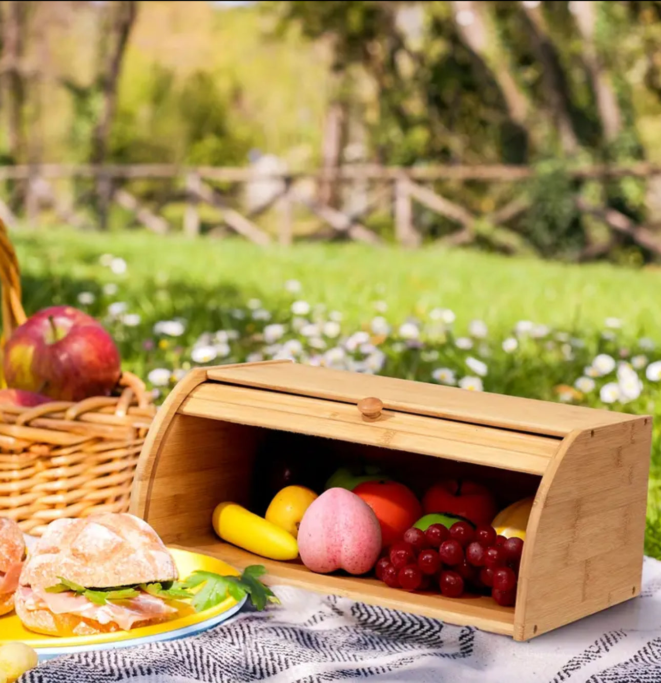 Zenora Bamboo Bread Box – Large Capacity Moisture-Proof Storage