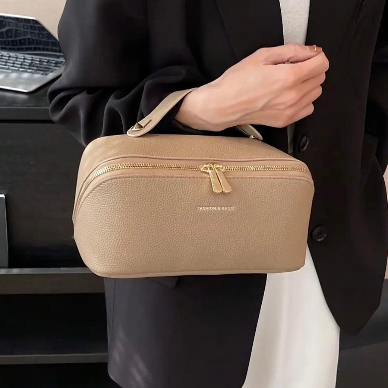 Zenora Large Synthetic Leather Travel Makeup Bag