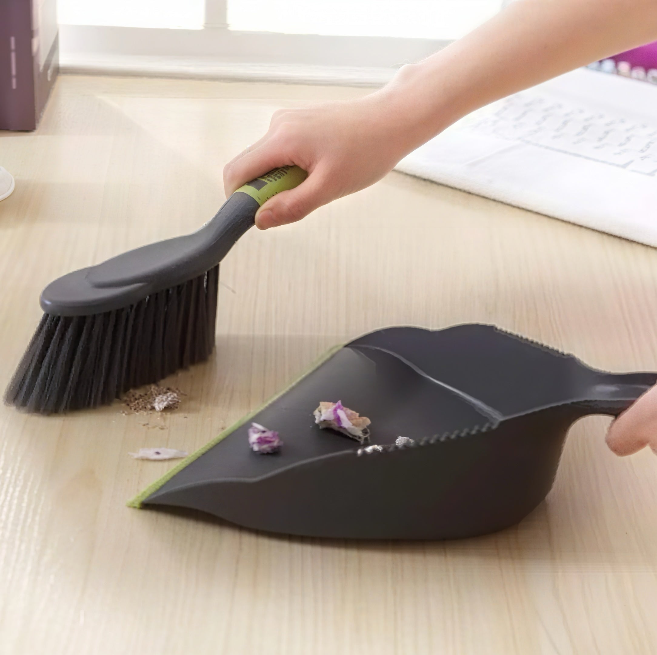 Zenora Dustpan & Broom 3-Set