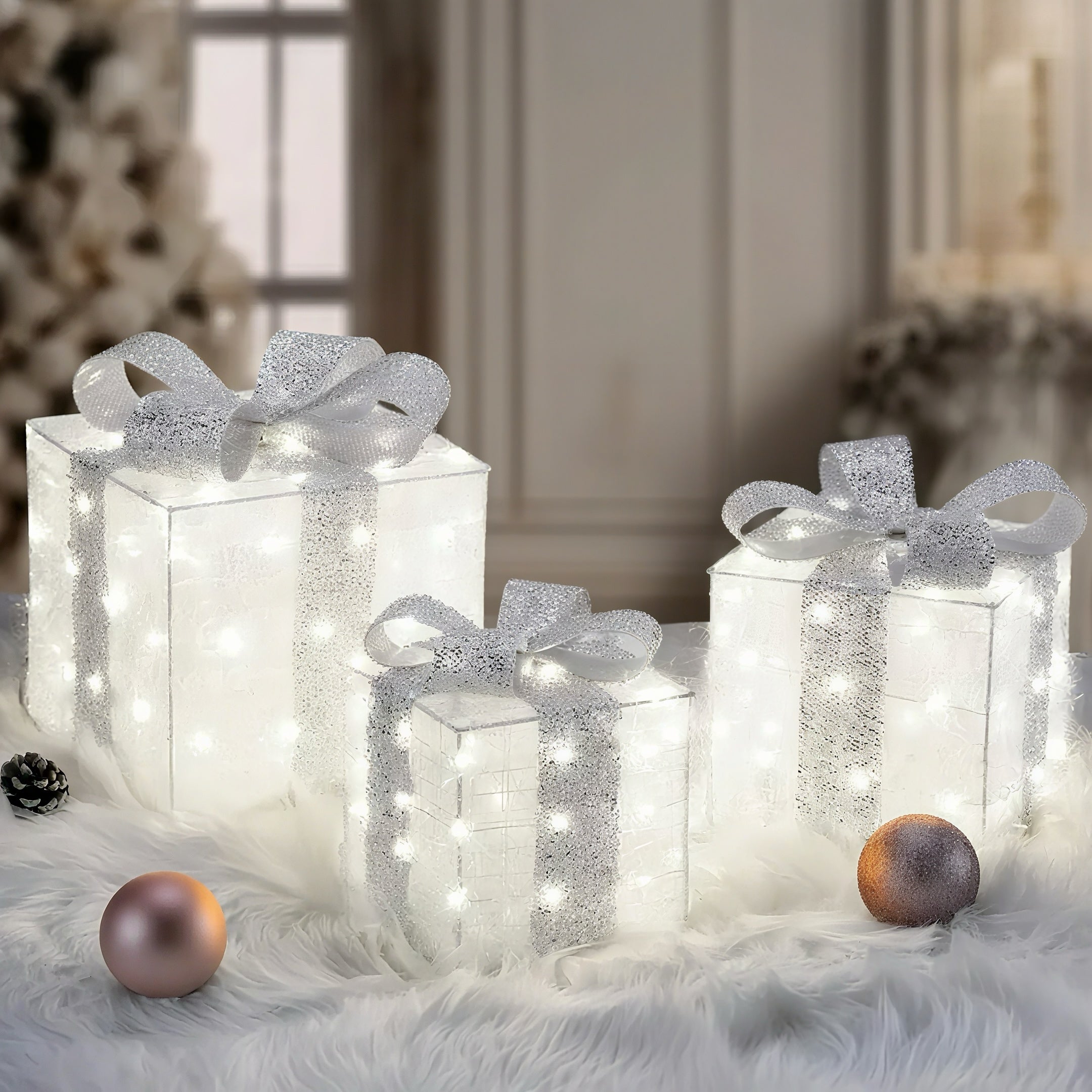 Zenora Set of 3 Light-Up Christmas Gift Boxes