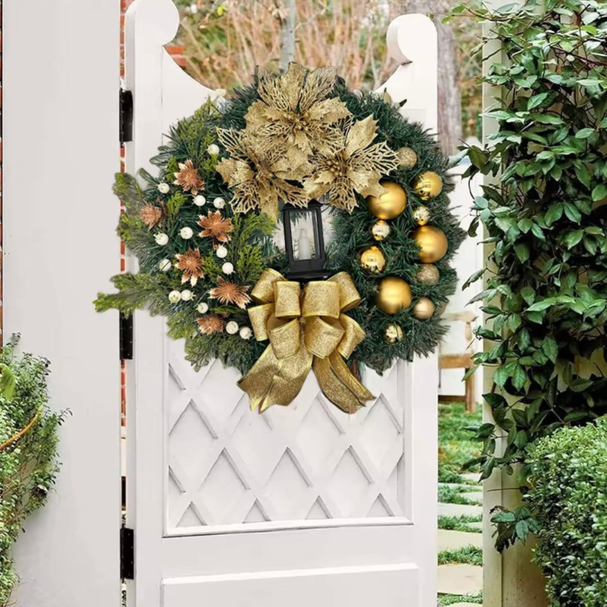 Zenora 40cm Christmas Red Berry Winter Wreath