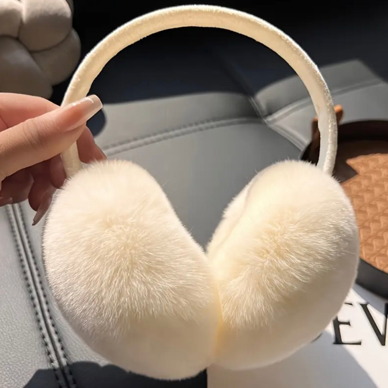 Men’s & Women’s Plush Ultra-Warm Foldable Ear Muffs