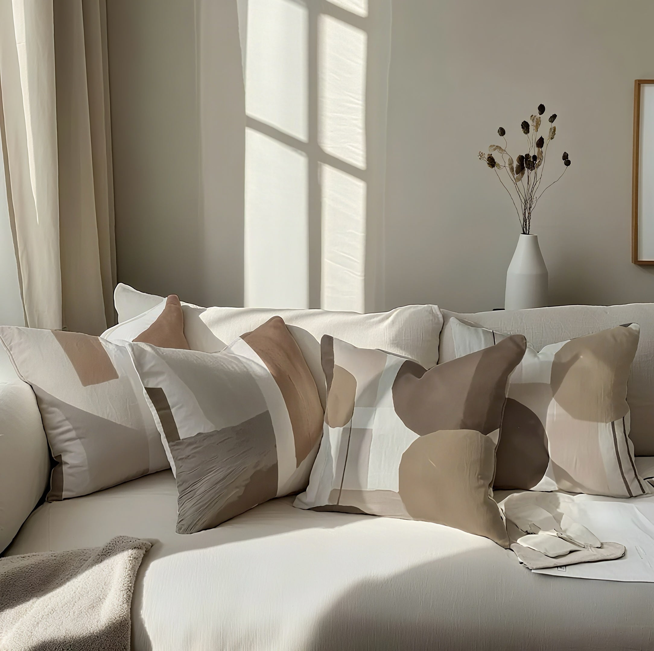 Zenora 4-Piece Bohemian Geometric Pillow Cover Set