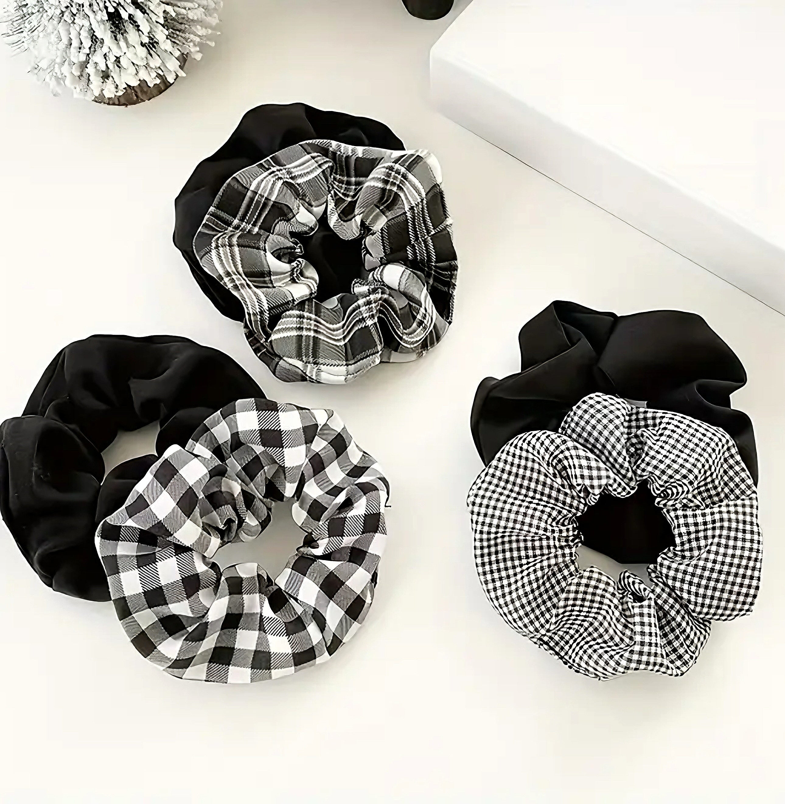 Zenora “Velvet Charm” 6-Pack Scrunchies Set